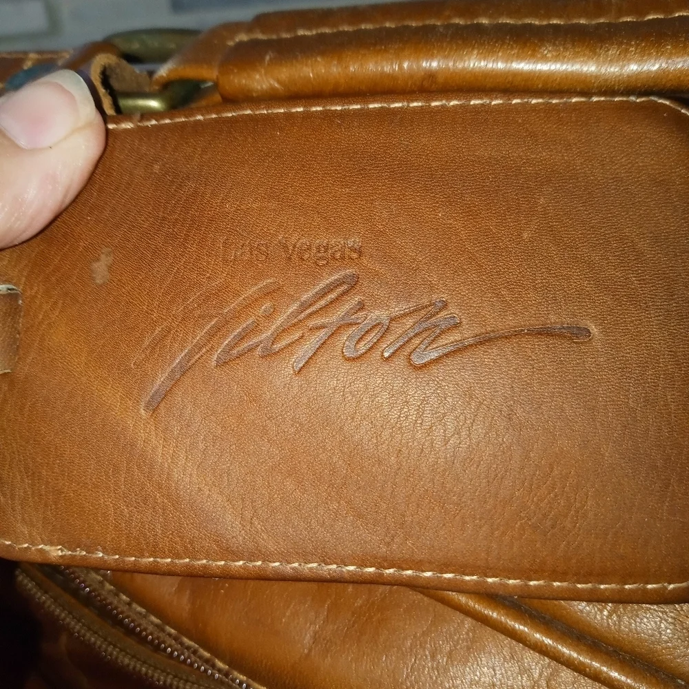 VINTAGE LAS VEGAS HILTON MEN'S LEATHER OFFICE ORGANIZER SATCHEL CARRY ON CAMEL